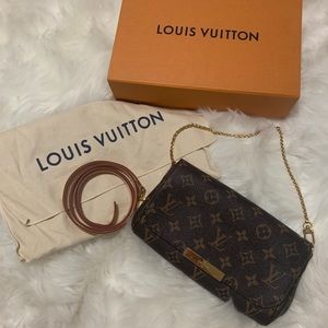 LOUIS VUITTON Monogram Favorite MM Shoulder Bag